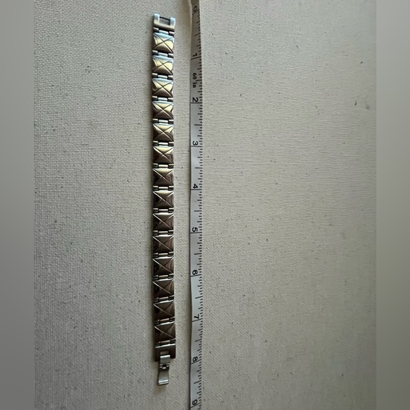 Title: Stainless Steel Link Bracelet – Unisex Modern Style - Picture 4 of 4